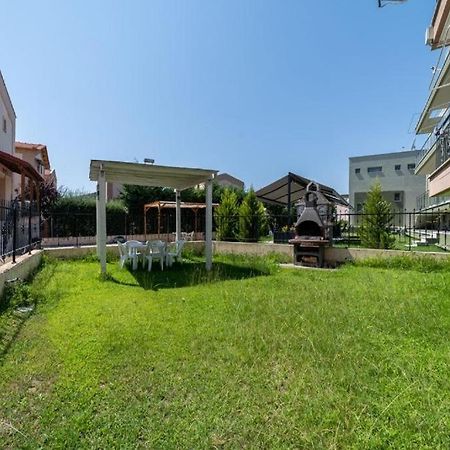 Side By Side Apartment Nea Iraklitsa Bagian luar foto